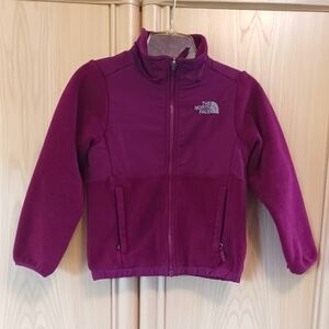 North face youth XS (6) fleece jacket